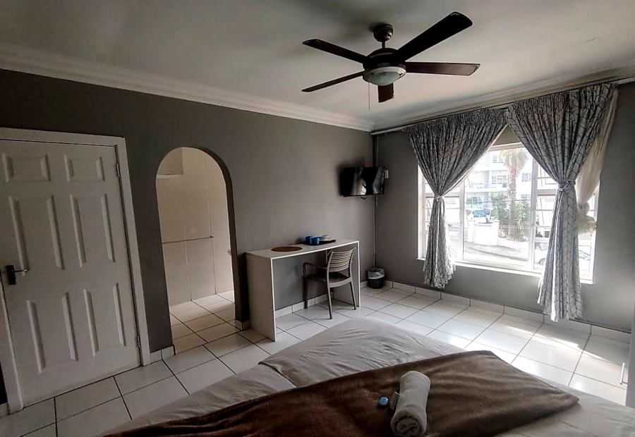  Bedroom Property for Sale in Quigney Eastern Cape